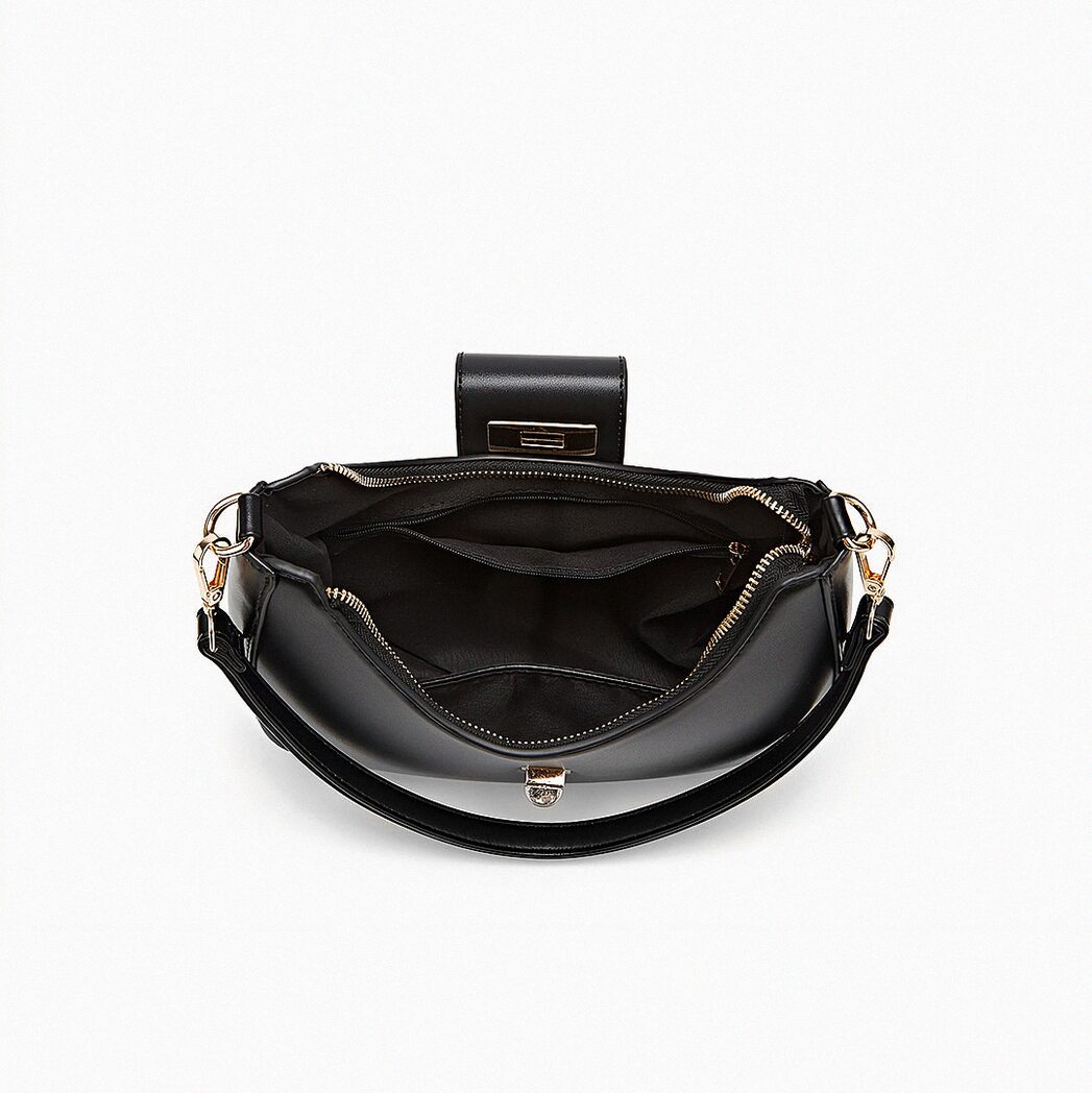 Valeria Shoulder Bag