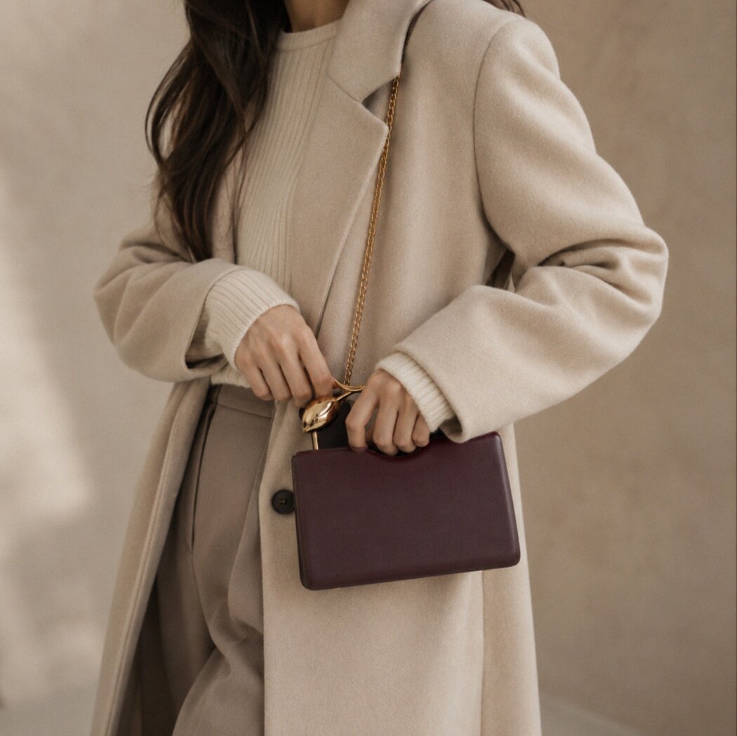 Elara Box Clutch