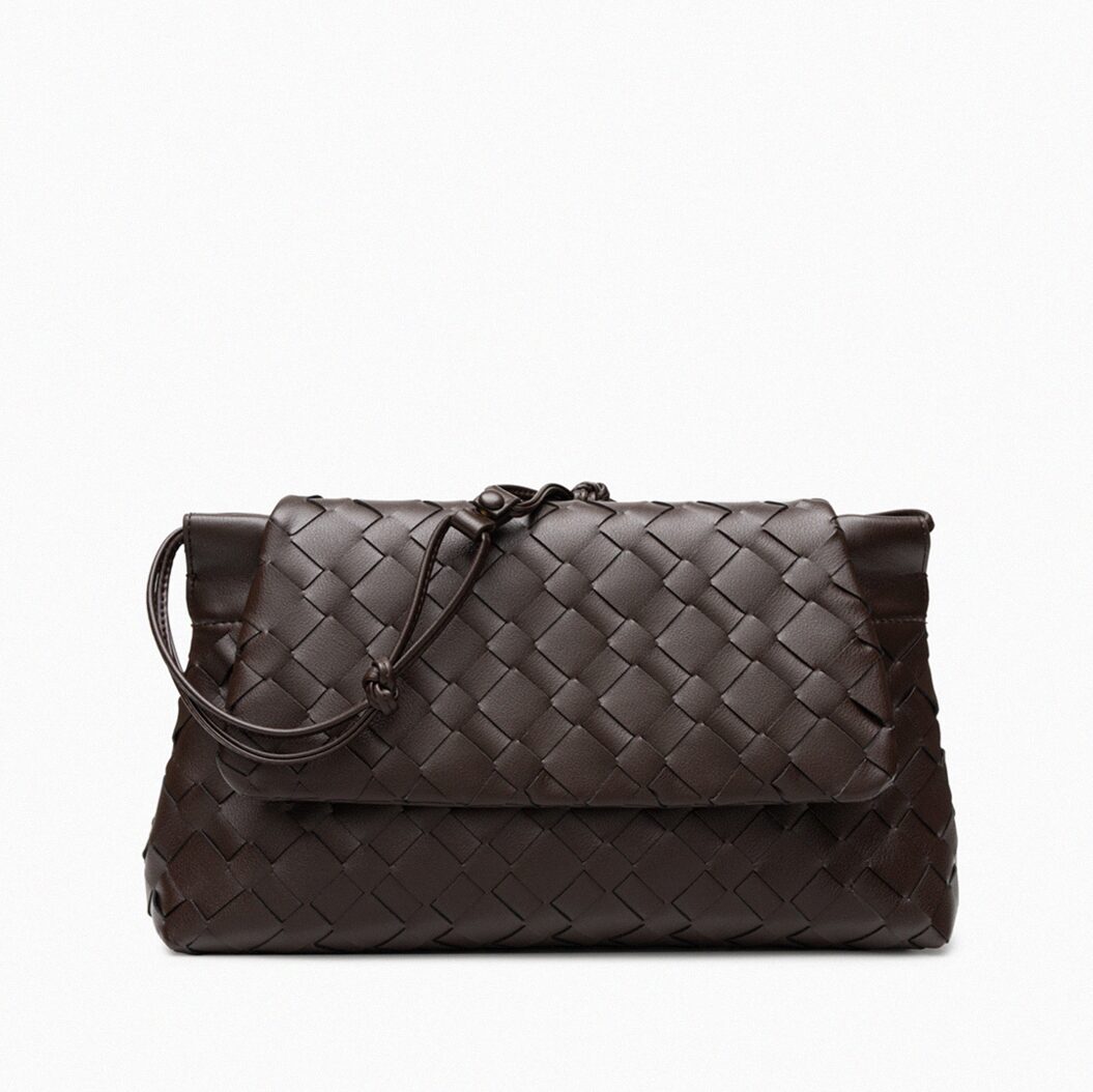 Elora Shoulder Bag