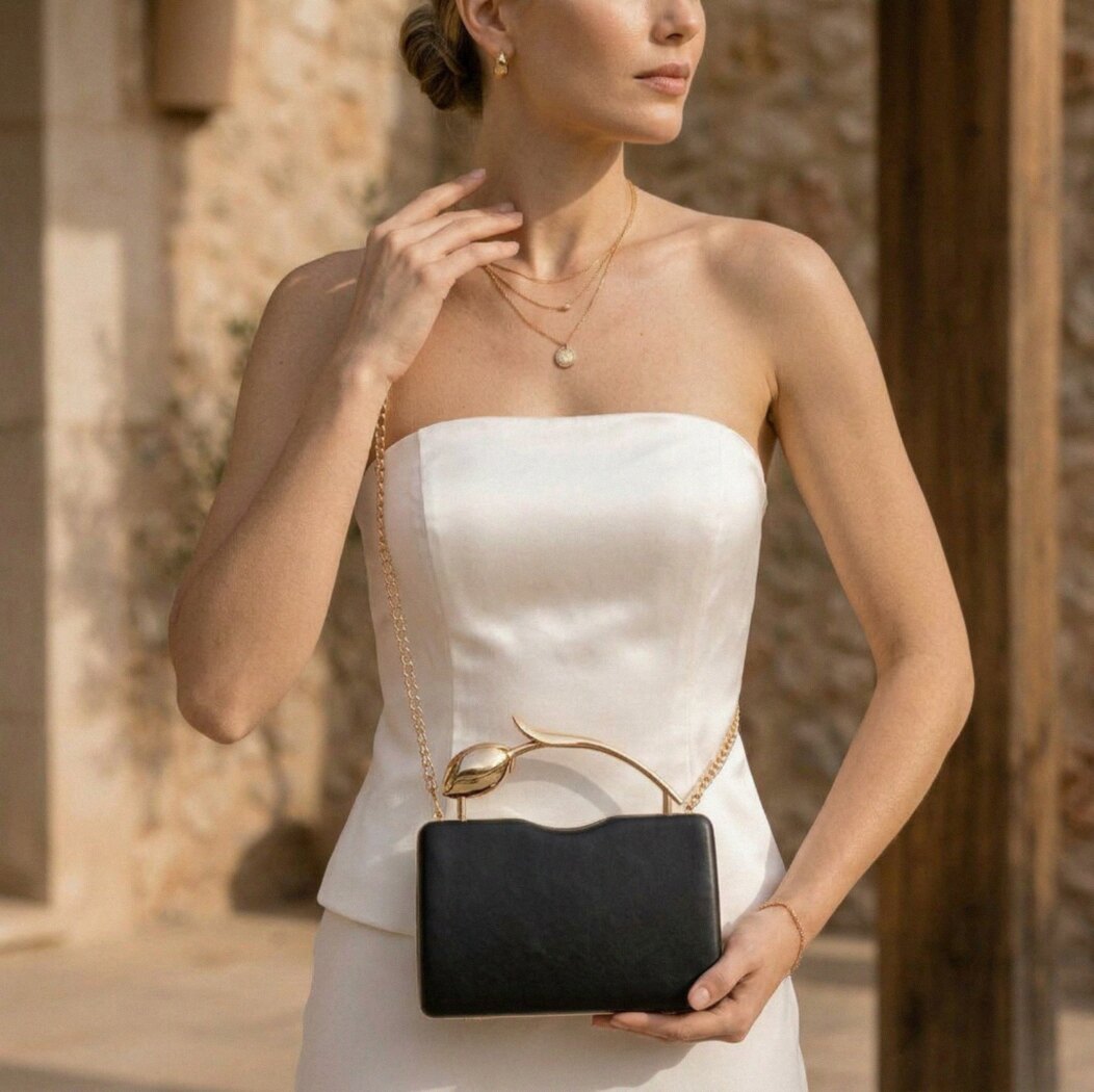 Elara Box Clutch