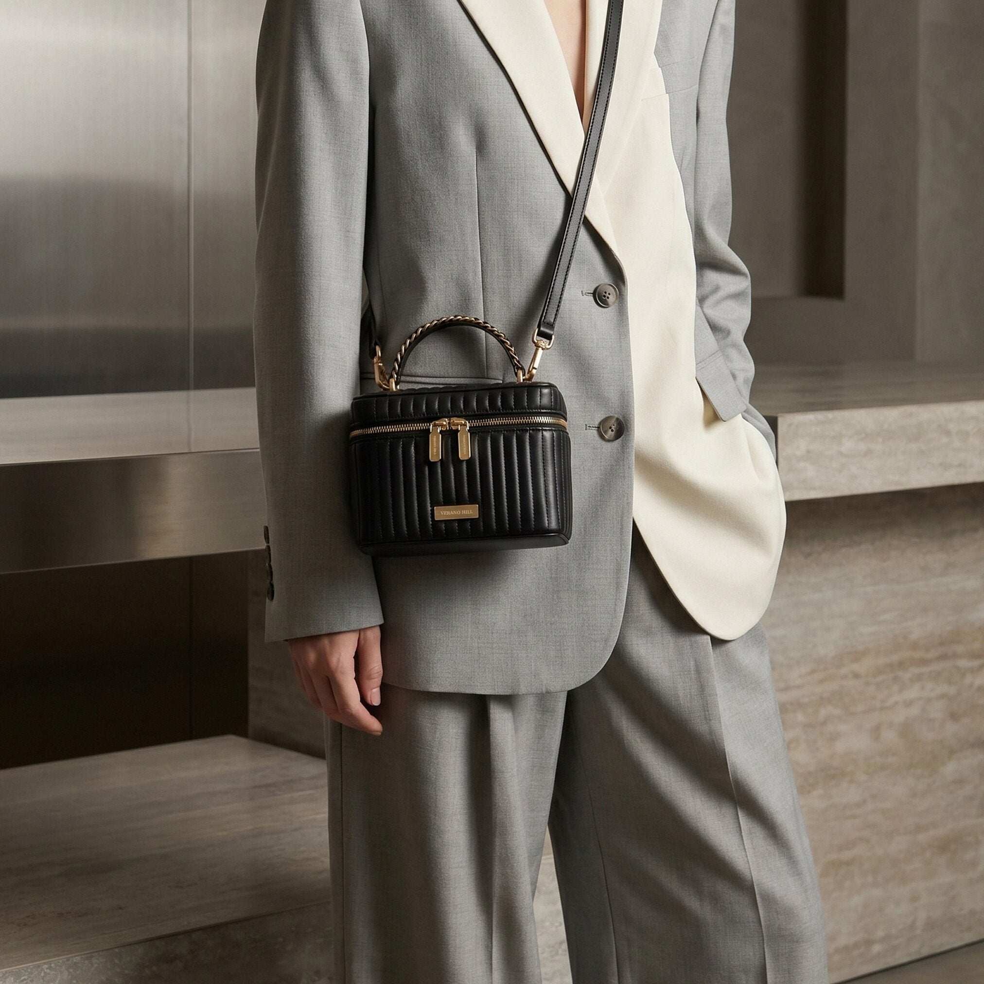 Avelis Vanity Case