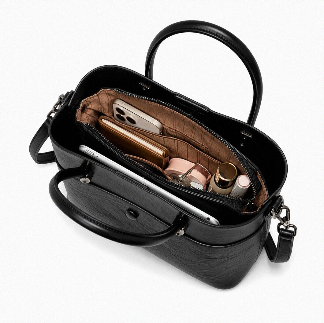 Naomi Bucket Tote
